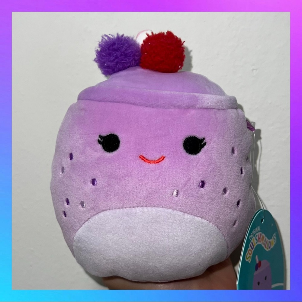 Squishmallow Berry Smoothie NWT